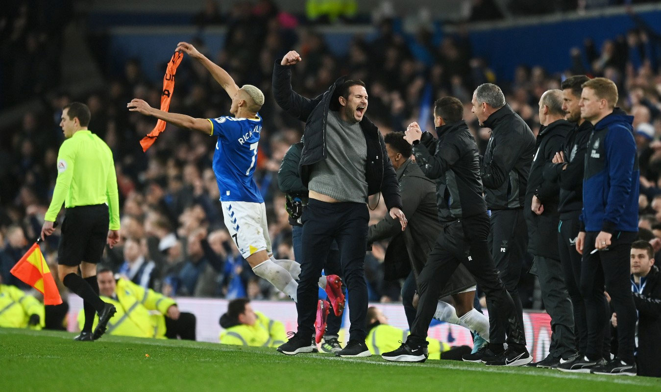 Frank Lampard celebrates as Everton manager